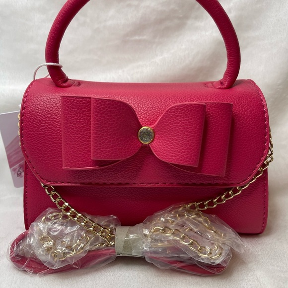 Blush Kiss Vegan pink handbag with shoulder strap - Picture 5 of 8